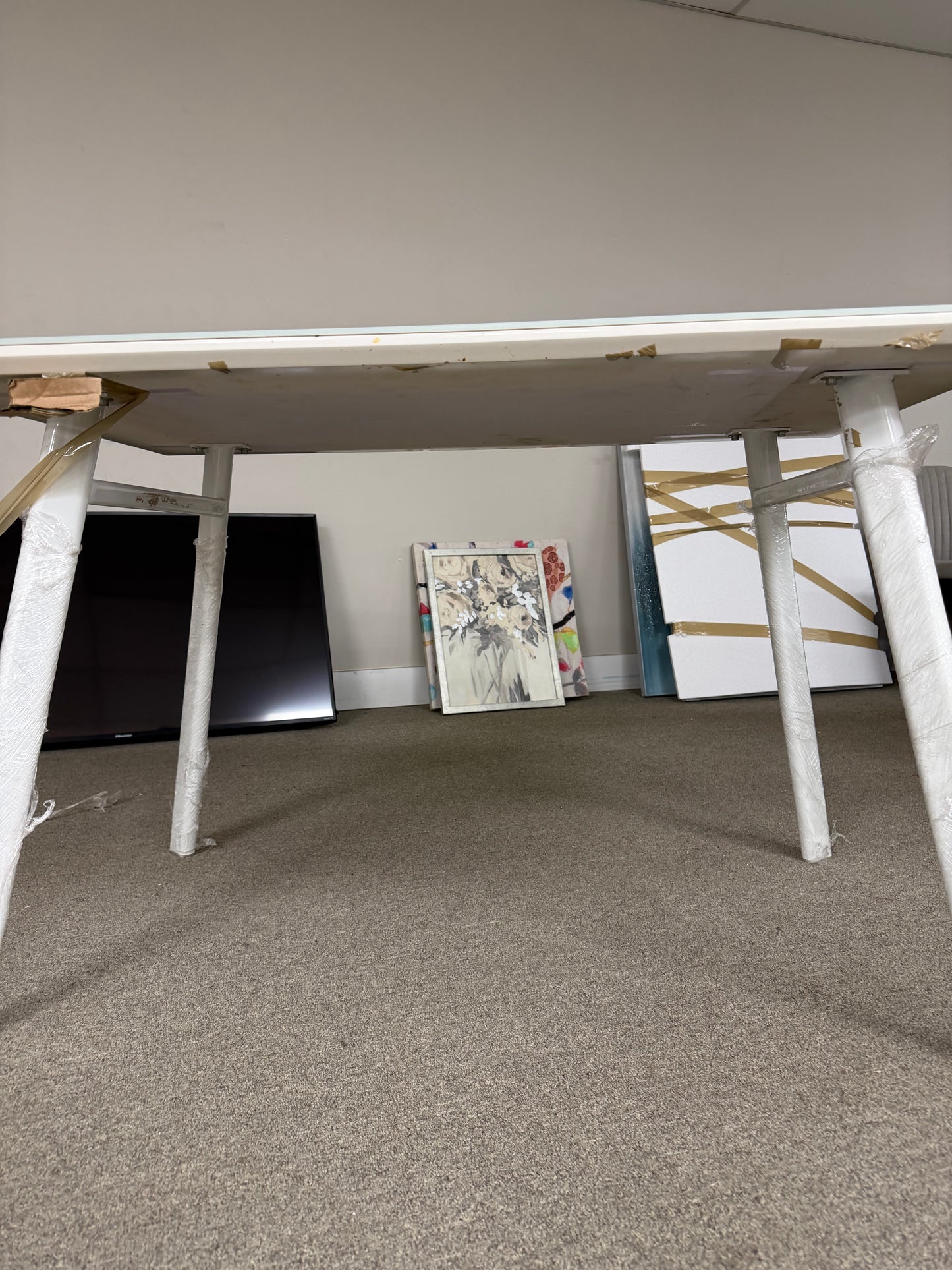Modern White Glass Top Dining Table